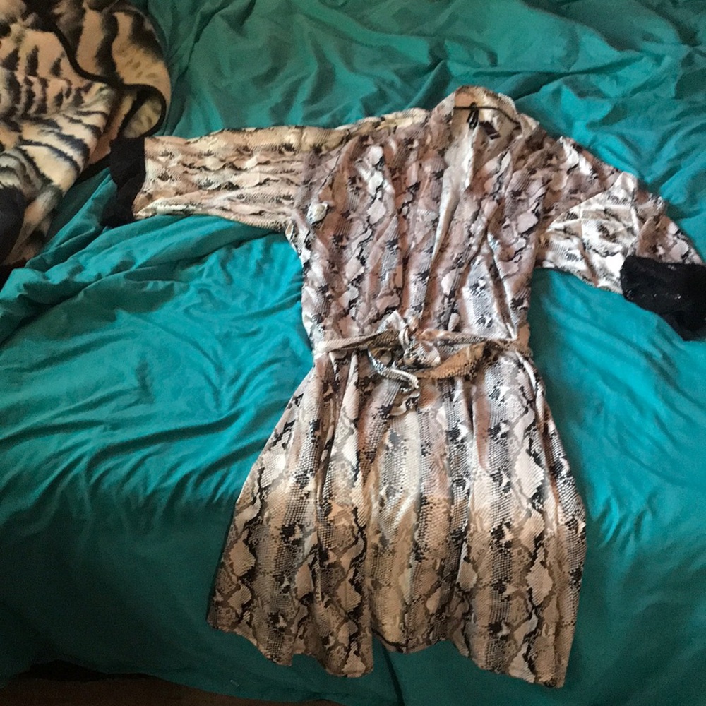 Torrid snake print robe